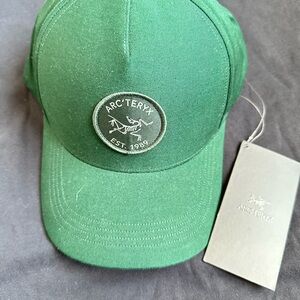Arc'teryx Dark Green Cap